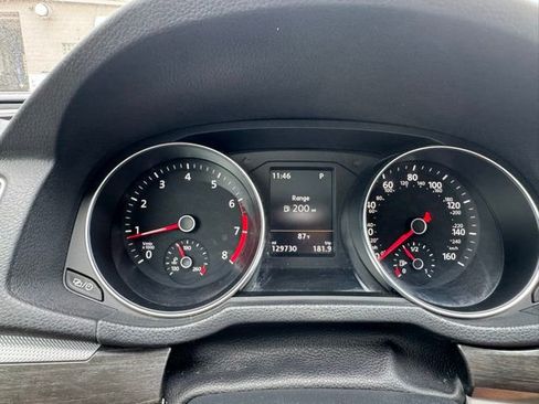 Used 2017 Volkswagen Passat 1.8T SE FWD image 22