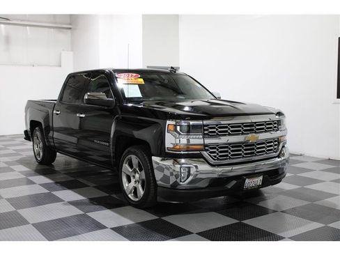 Used 2017 Chevrolet Silverado 1500 LT w/ All Star Edition image 2