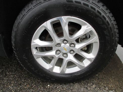 Used 2018 Chevrolet Traverse LT image 10