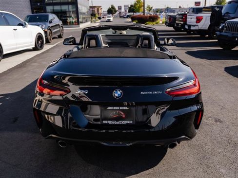 Used 2020 BMW Z4 sDrive30i w/ M Sport Package RWD image 8