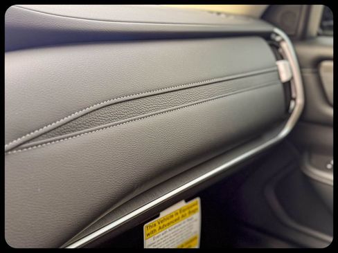 New 2026 Nissan Armada SV image 44