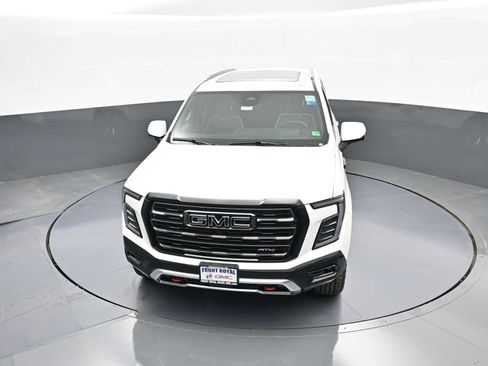 New 2025 GMC Yukon AT4 Ultimate w/ LPO, Illumination Package image 24