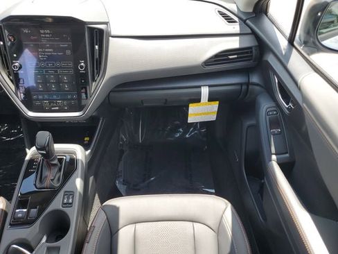 Used 2025 Subaru Crosstrek 2.5i Limited w/ Popular Package #4A image 18