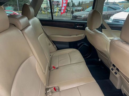 Used 2016 Subaru Outback 2.5i Limited image 35