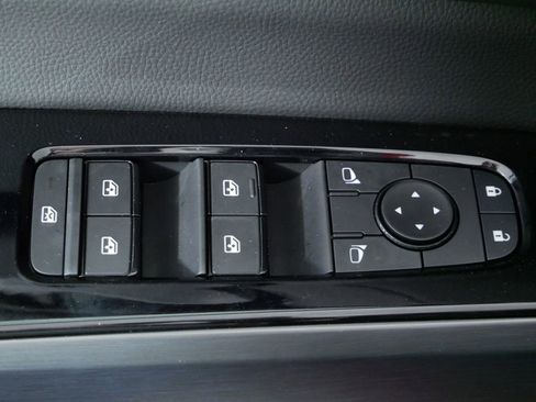 New 2026 Nissan Pathfinder SL AWD/4WD image 22