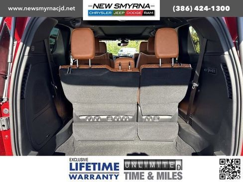 New 2026 Chrysler Pacifica Pinnacle image 34