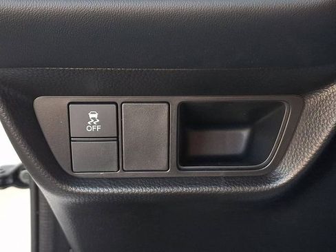 Certified 2025 Honda HR-V Sport image 26