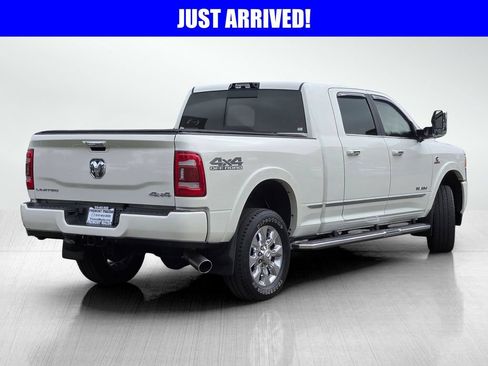 Used 2022 RAM 2500 Limited AWD/4WD image 4
