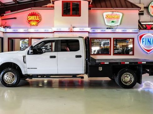 Used 2022 Ford F350 XL w/ Power Equipment Group image 12