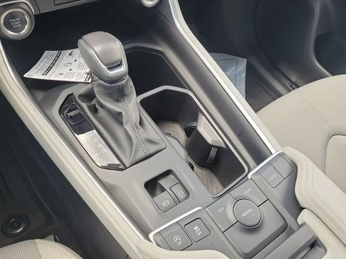 New 2026 Toyota Grand Highlander FWD image 18