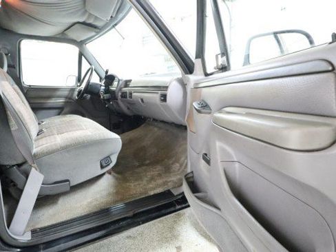 Used 1995 Ford F250 4x4 Regular Cab image 10