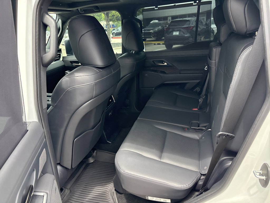 Certified 2024 Lexus GX 550 w/ Accessory Package (Z1) AWD/4WD image 20