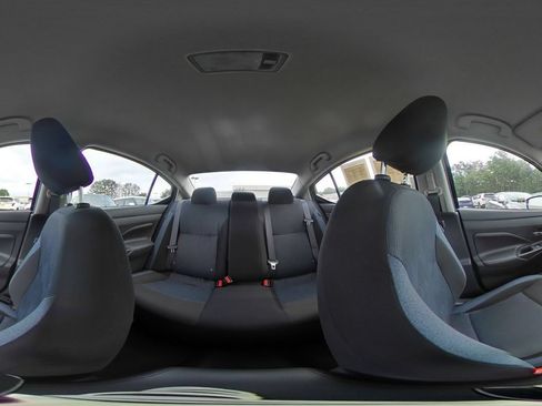 Used 2025 Nissan Versa SV FWD image 41
