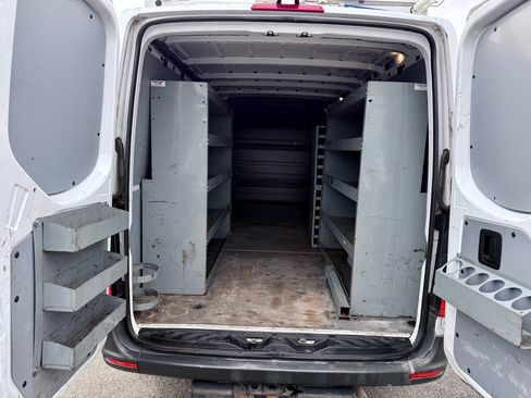 Used 2019 Freightliner Sprinter 2500 RWD image 31
