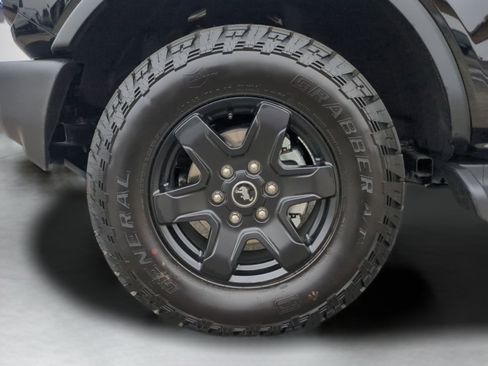 New 2025 Ford Bronco Outer Banks w/ Black Appearance Package image 65