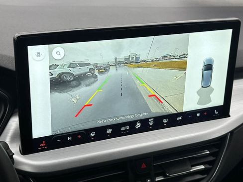 Certified 2025 Ford Escape Platinum image 19