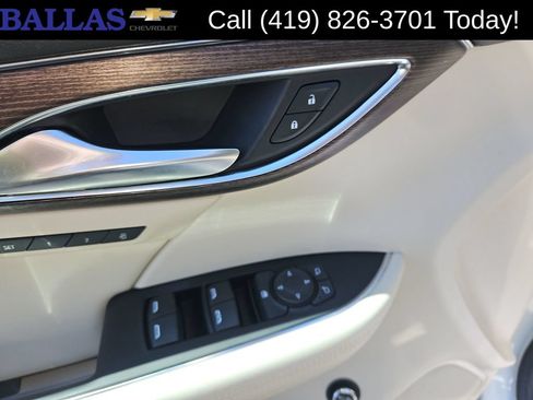 Certified 2023 Buick Envision Avenir AWD/4WD image 24