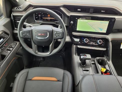 New 2026 GMC Sierra 1500 AT4 w/ AT4 Premium Package AWD/4WD image 10