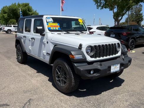 Used 2025 Jeep Wrangler Unlimited Sport AWD/4WD image 1