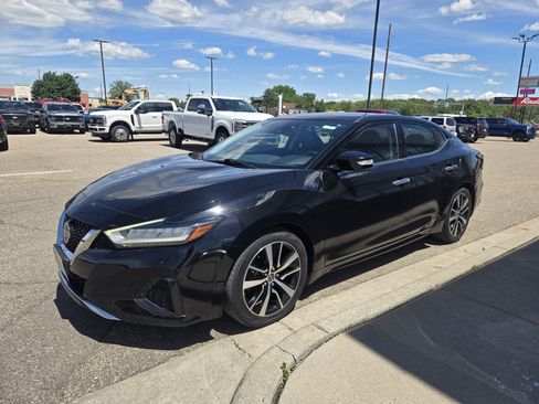 Used 2021 Nissan Maxima 3.5 SV w/ Floor Mat Group FWD image 3