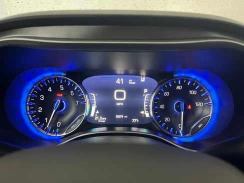 Used 2024 Chrysler Pacifica Touring-L FWD image 60