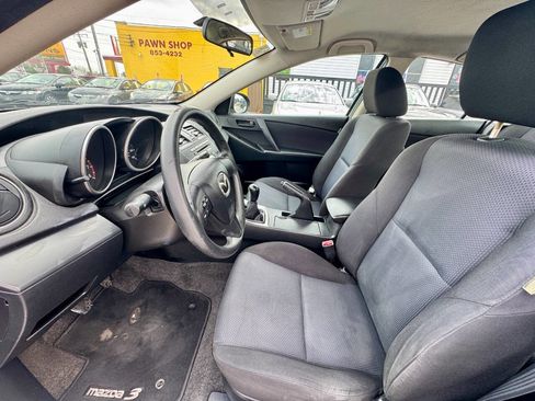 Used 2010 MAZDA MAZDA3 i Sport image 12