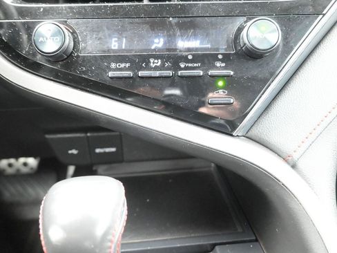 Used 2022 Toyota Camry TRD w/ TRD Package w/JBL Audio image 8