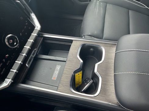 Used 2025 GMC Acadia Denali w/ LPO, Floor Liner Package image 31