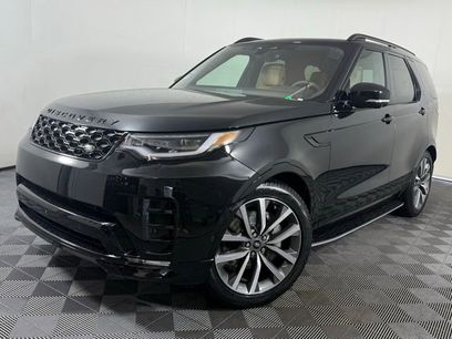 New 2025 Land Rover Discovery Dynamic SE