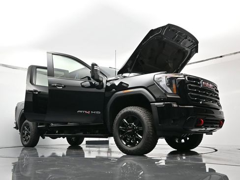 Certified 2025 GMC Sierra 2500 AT4 w/ AT4 Premium Plus Package image 54