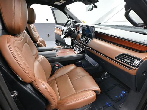 Used 2024 Lincoln Navigator L Reserve w/ Equipment Group 201A image 56