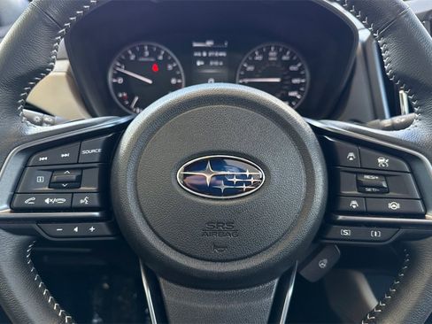 Certified 2025 Subaru Forester Limited image 29