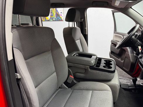 Used 2018 Chevrolet Silverado 1500 Custom w/ Custom Value Package AWD/4WD image 48
