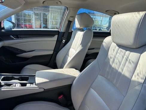 Used 2020 Honda Accord EX-L image 16