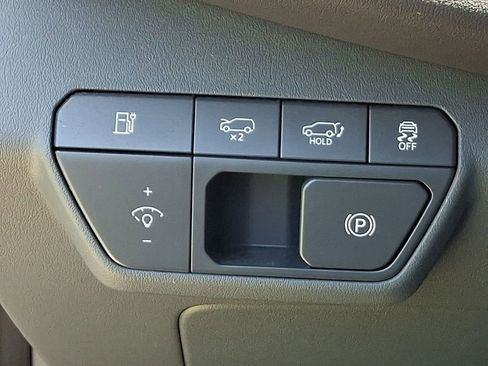Certified 2024 Kia EV9 Wind AWD/4WD image 24