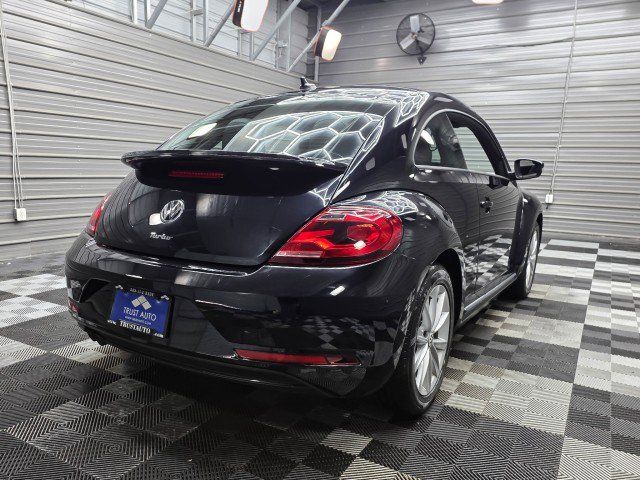 Used 2018 Volkswagen Beetle 2.0T S w/ Style & Comfort Package For S FWD image 6