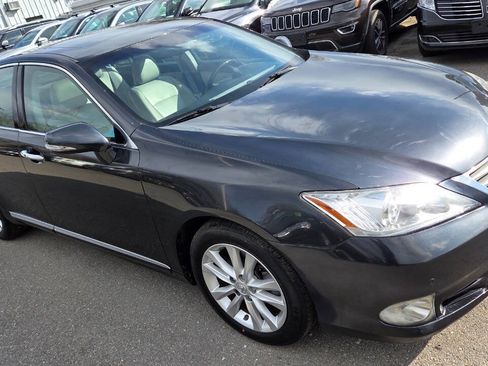Used 2011 Lexus ES 350 FWD image 18
