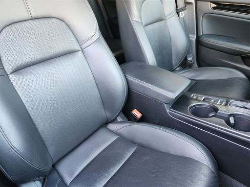 Used 2022 Honda Civic Sport Touring image 14