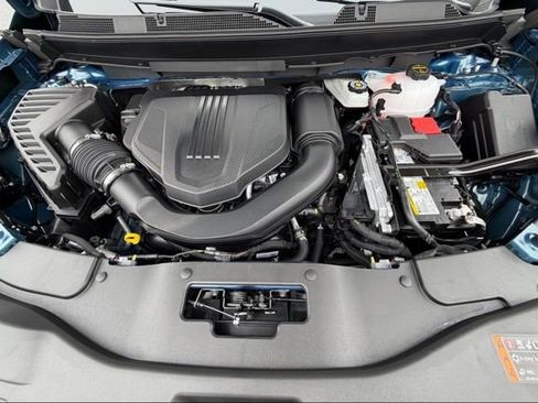 New 2026 Chevrolet Traverse RS w/ LPO, Floor Liner Package image 20