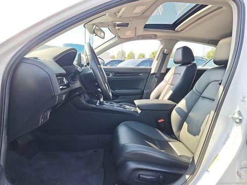 Used 2024 Honda Civic EX-L image 13