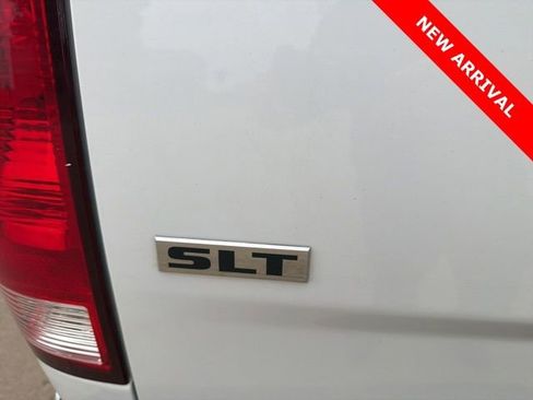 Used 2019 RAM 1500 Classic SLT image 5