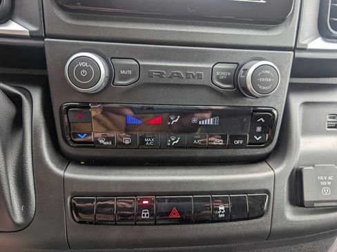 New 2026 RAM ProMaster 1500 w/ Quick Order Package 22G SLT image 26