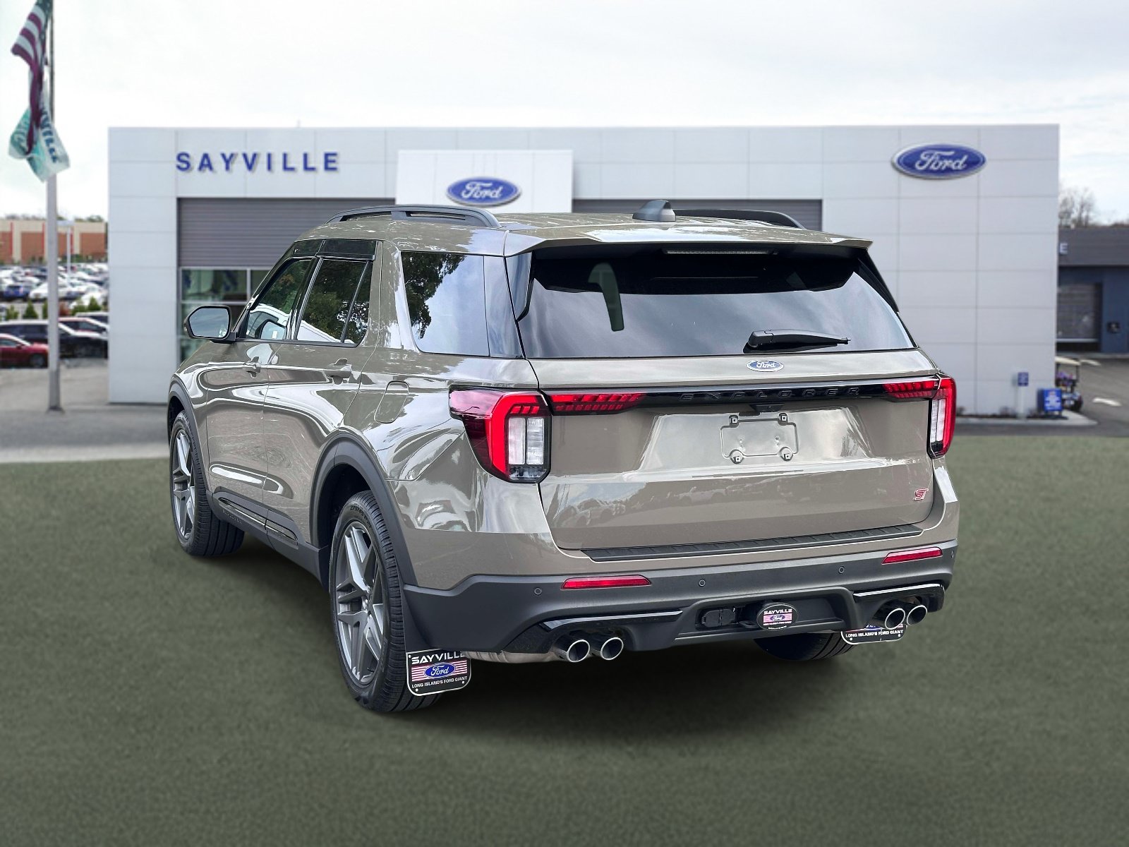 Used 2026 Ford Explorer ST w/ Sun And Sound Package AWD/4WD image 4
