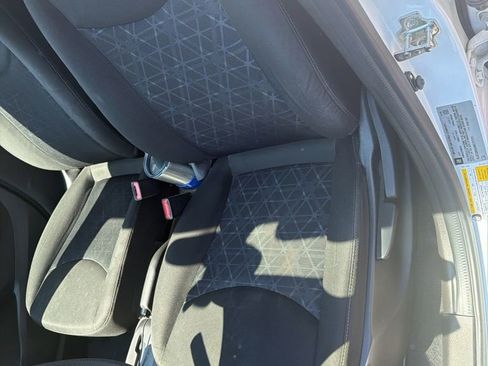 Used 2021 Chevrolet Spark LT image 18