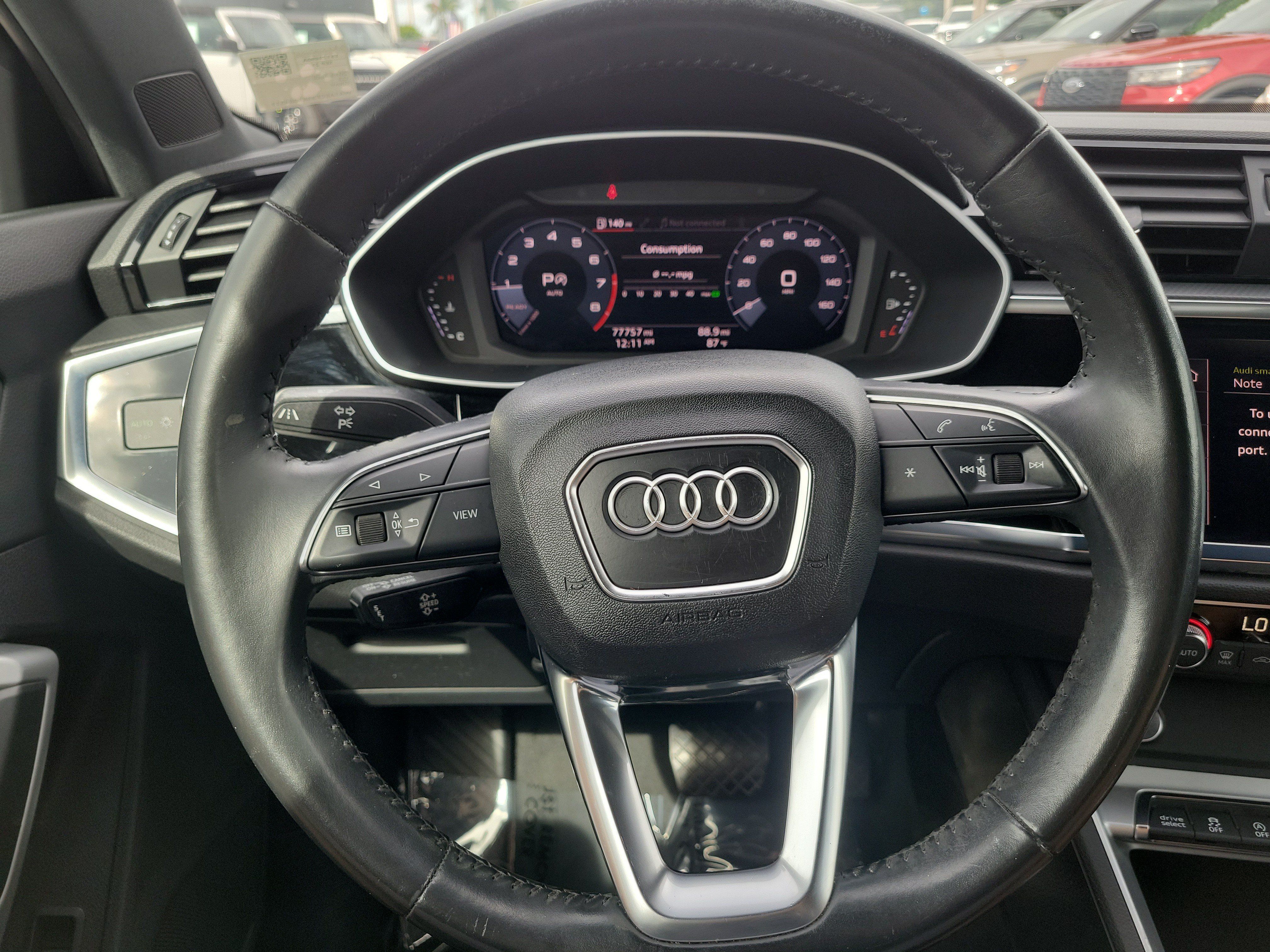 Used 2019 Audi Q3 2.0T Premium w/ Convenience Package AWD/4WD image 24