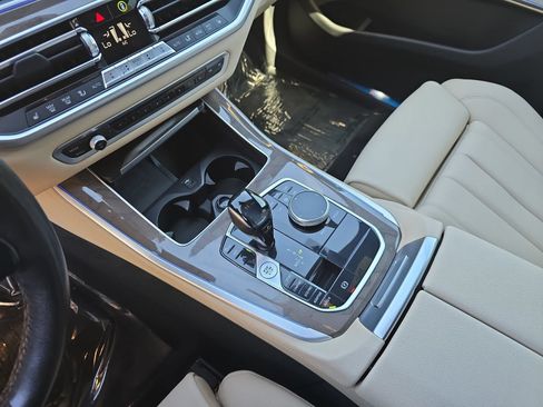 Used 2022 BMW X5 sDrive40i w/ Parking Assistance Package RWD image 30