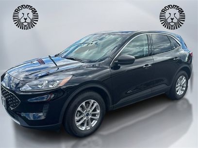 Used 2022 Ford Escape SE w/ Convenience Package