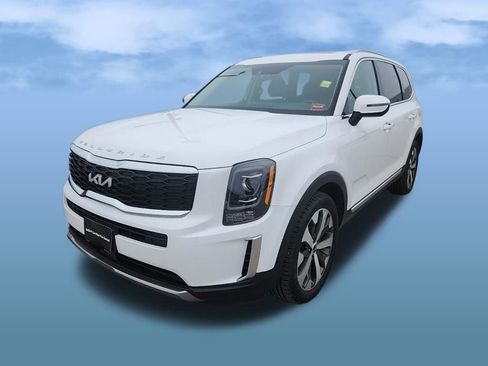 Used 2022 Kia Telluride S image 3