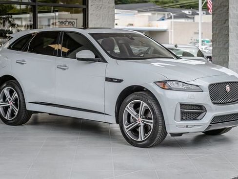 Used 2018 Jaguar F-PACE R-Sport AWD/4WD image 4