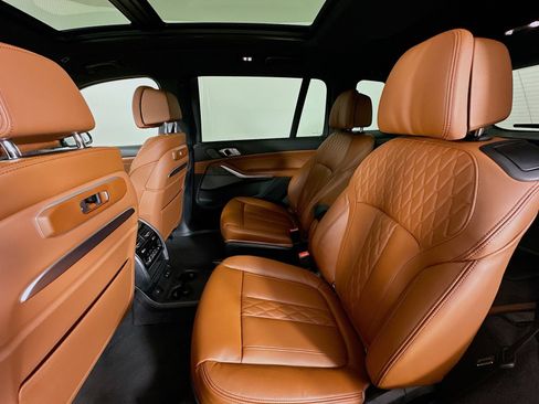 New 2027 BMW X7 xDrive40i w/ Executive Package AWD/4WD image 39